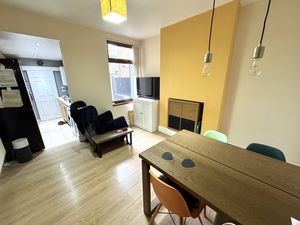 Photo 2- click for photo gallery